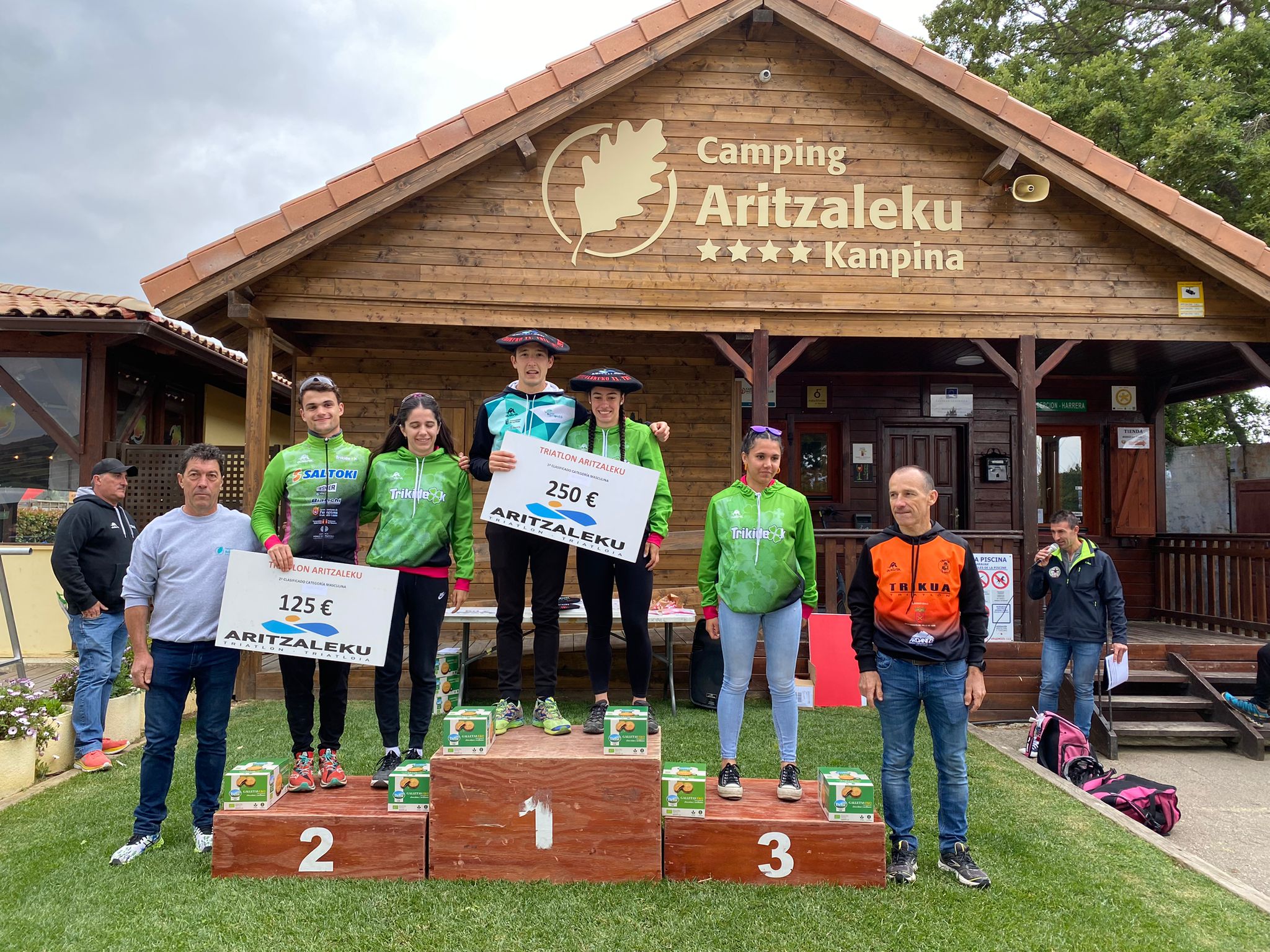 Triatl&oacute;n Aritzaleku 2023 celebra su XX aniversario con una gran prueba en distancias sprint y super sprint, y una comida de hermandad